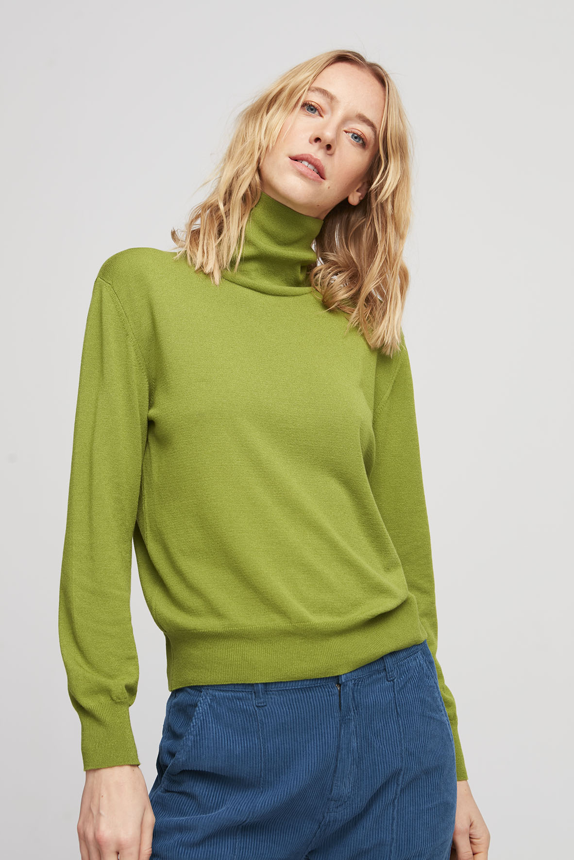 ALCOR TURTLENECK TOP